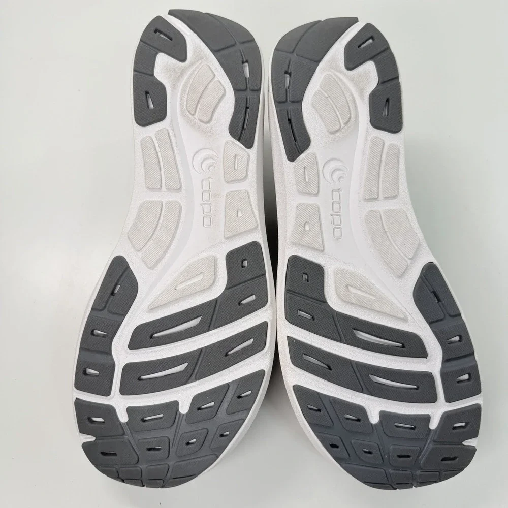 Topo Athletic Men's ST-5 Running Shoes (Grey/White) Size 10.5 US 44.5 EU